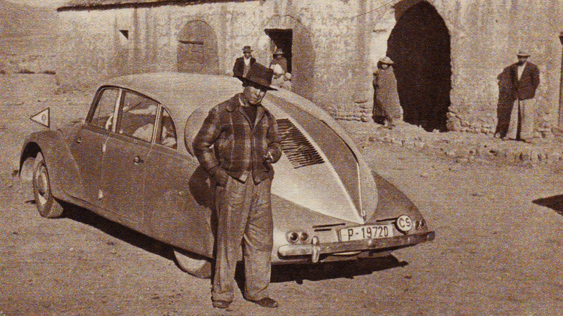 Illustration for article titled Pictures from Zikmund and Hanzelka’s Tatra road trip across Argentina, Bolivia and Peru